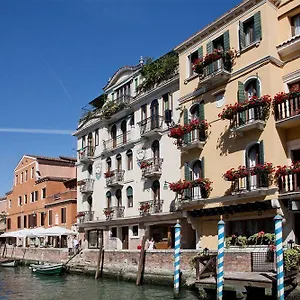 American-dinesen **** Venezia